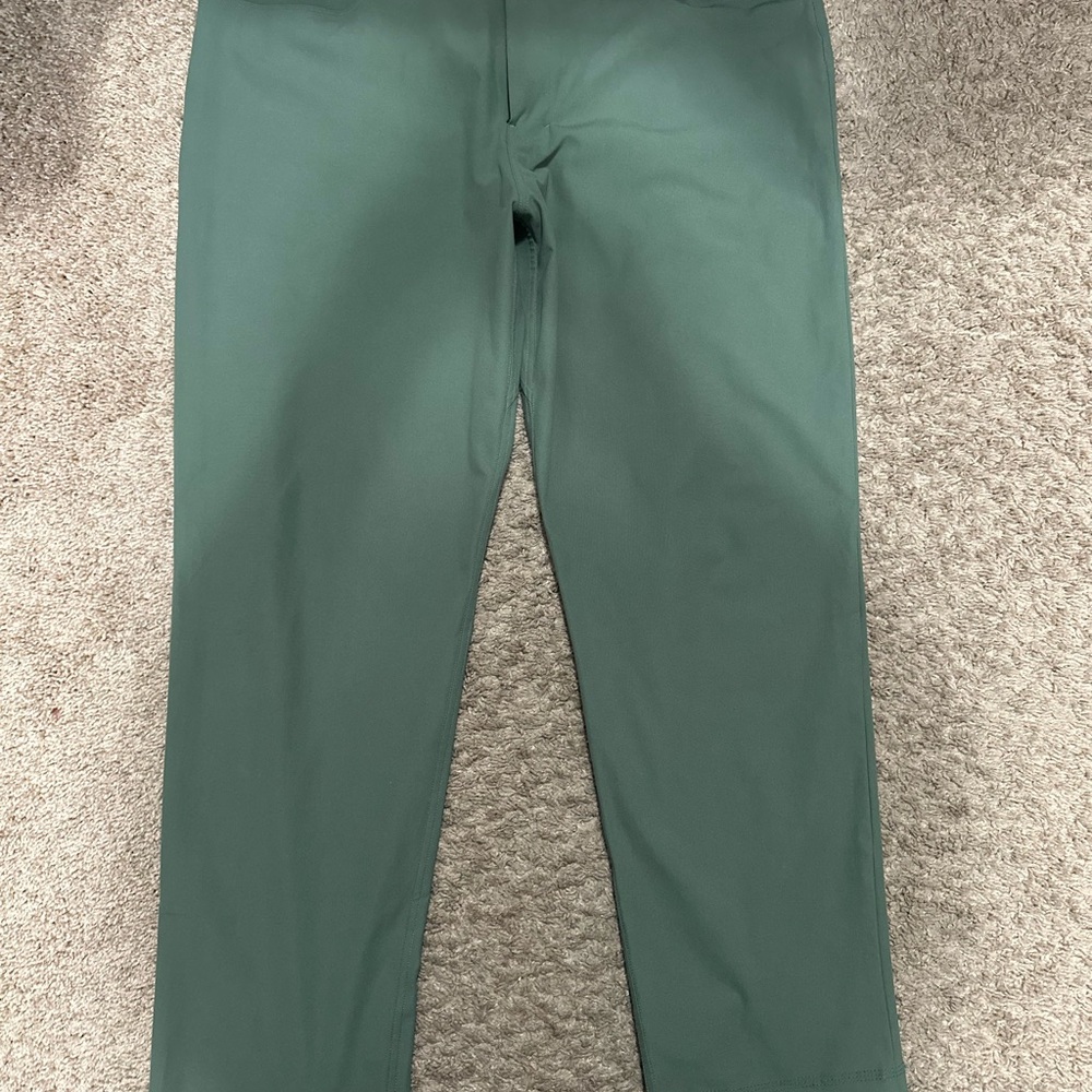 lululemon athletica Men's ABC 5 pocket pants warpsteme classic fit